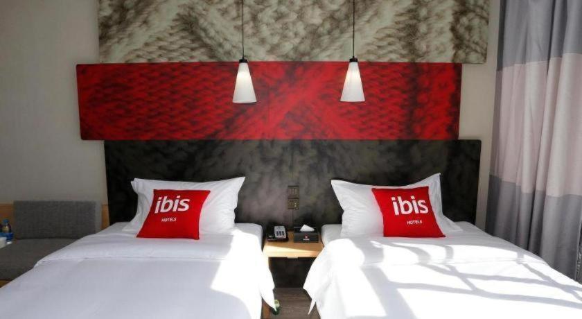 Ibis Kunming Beijing Rd Hotel Exterior photo