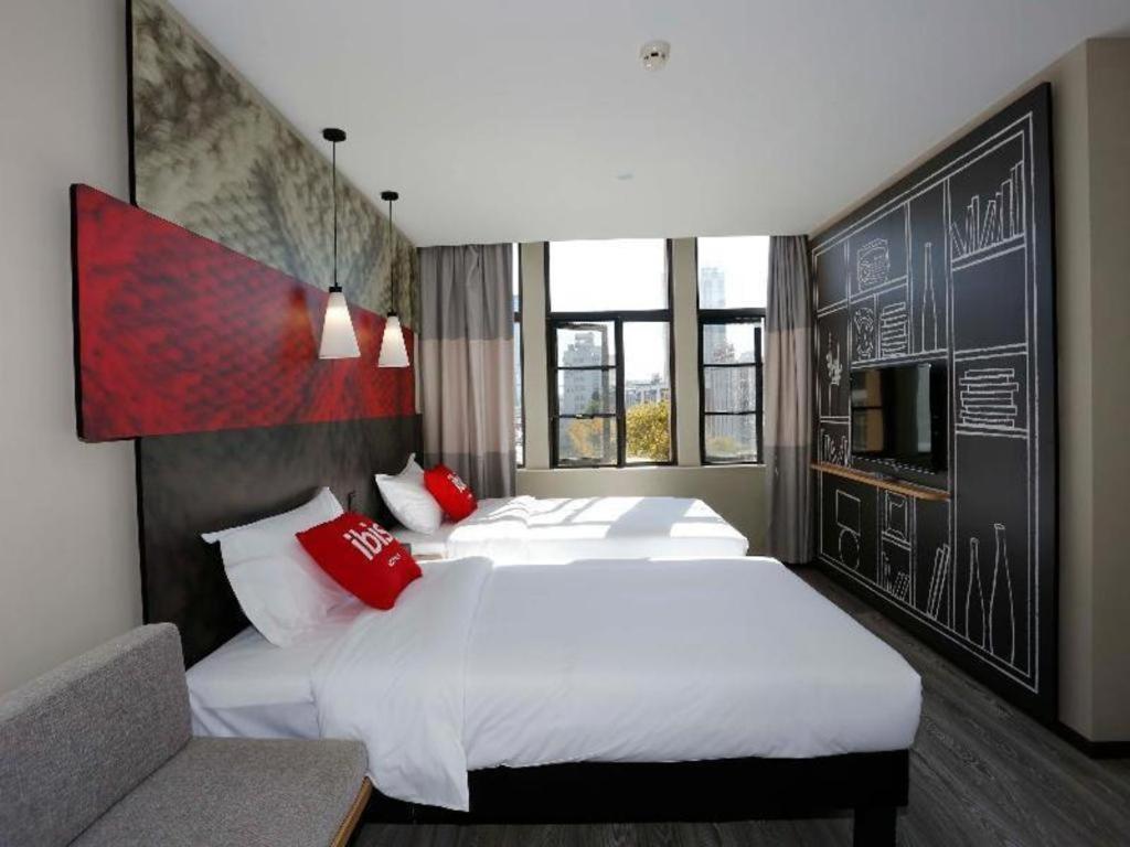 Ibis Kunming Beijing Rd Hotel Exterior photo