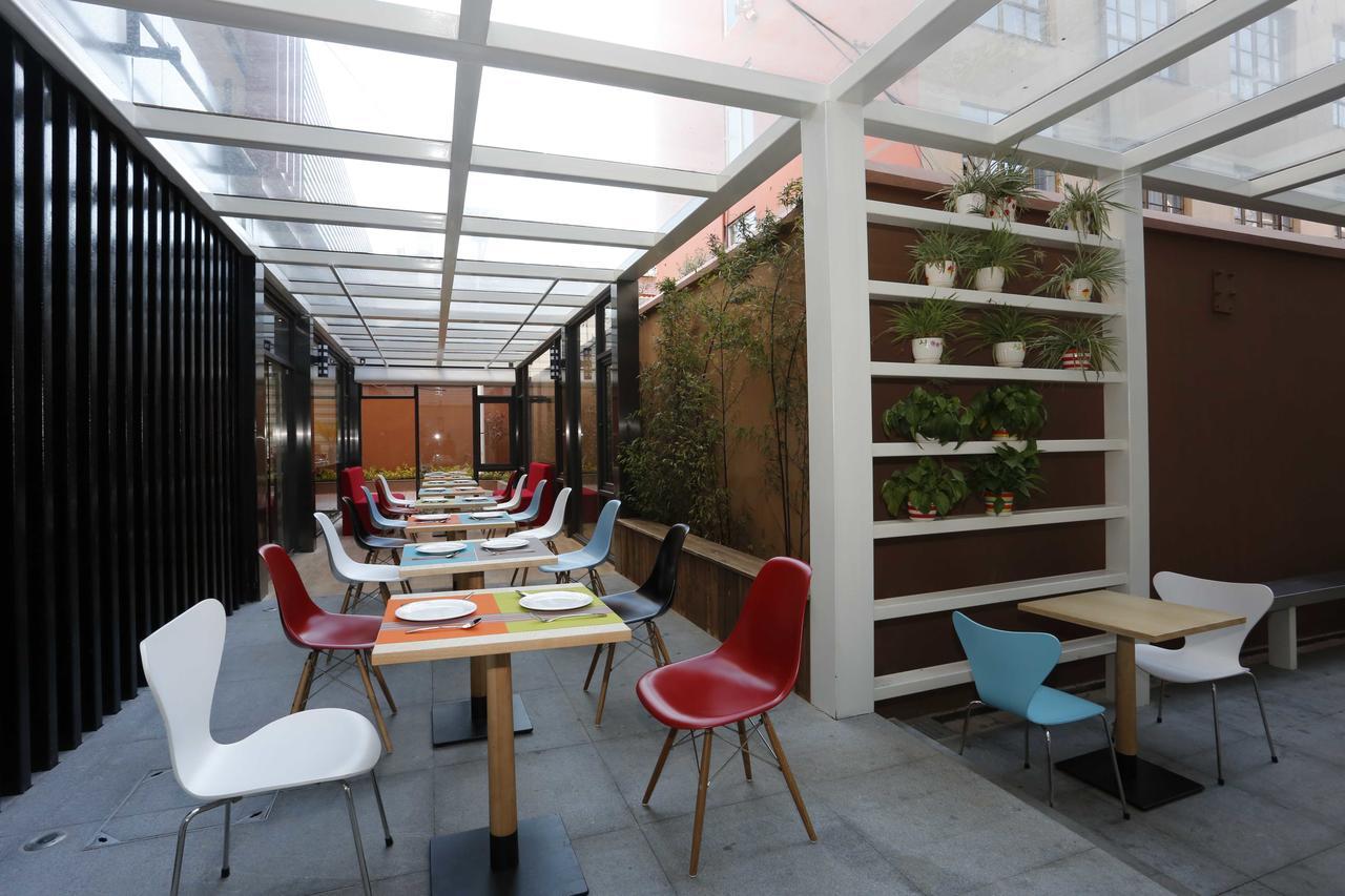Ibis Kunming Beijing Rd Hotel Exterior photo